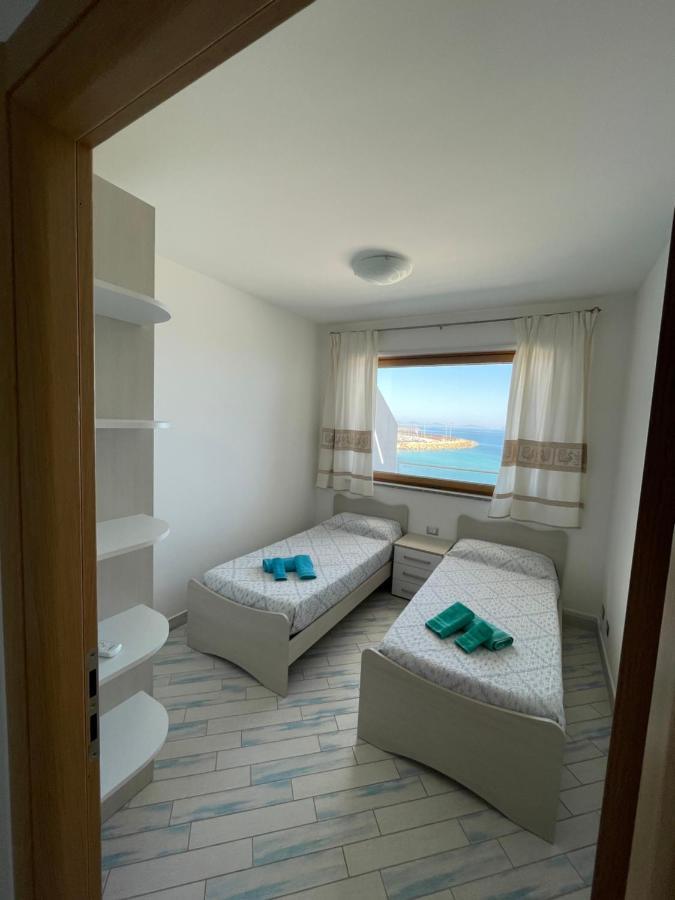 Casa Vacanze Lungomare Porto Torres Buitenkant foto