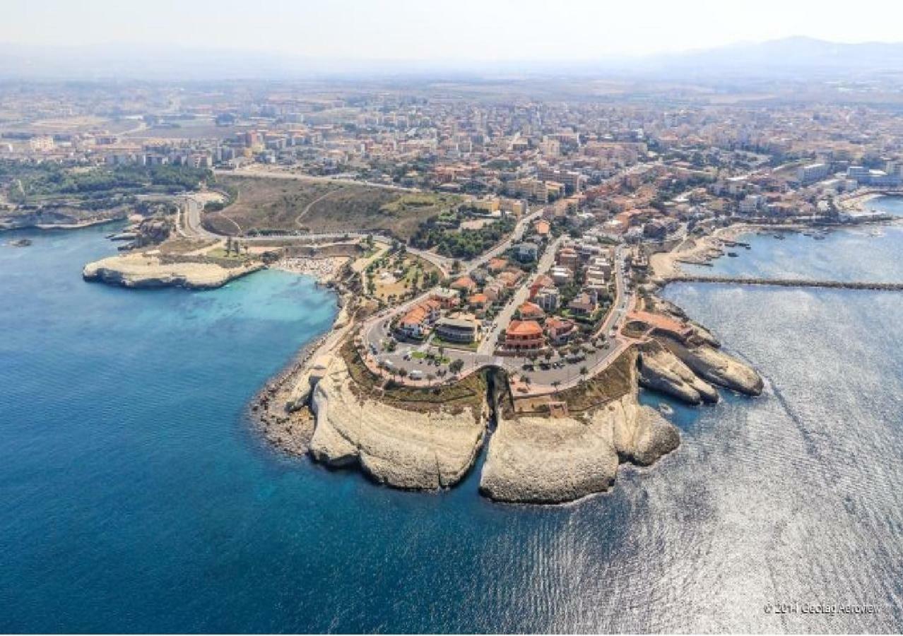 Casa Vacanze Lungomare Porto Torres Buitenkant foto